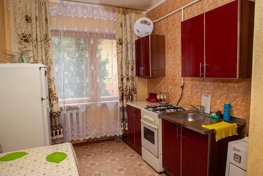 Апартаменти в центрі міста біля нижнього бювету мінеральних вод