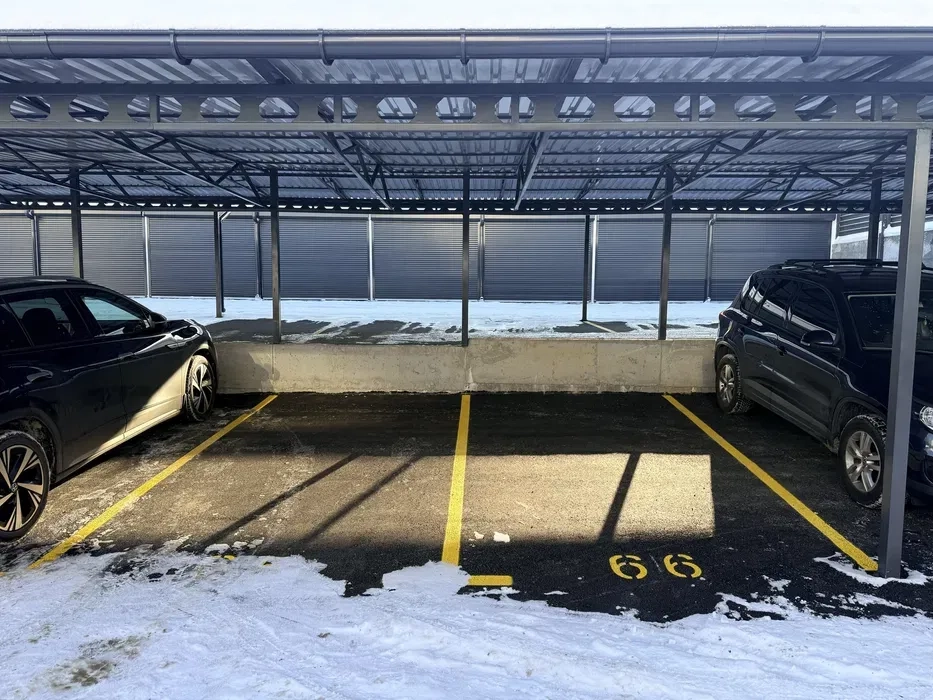 Паркомісце | Закрита територія | р-н Синергія