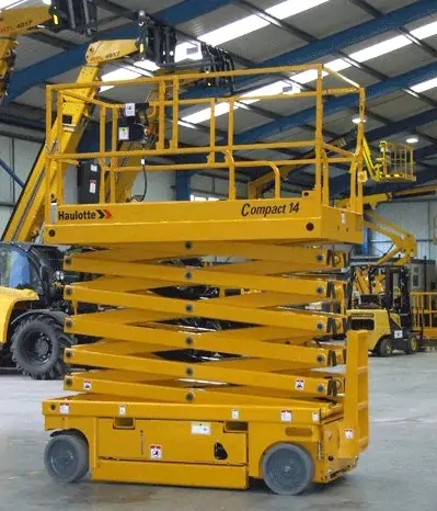 Підйомник ножичний акумуляторний Compact 14