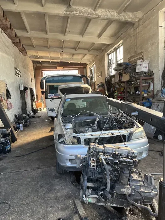 СТО, чистка форсунок, ремонт двигателя, замена ГРМ, сцепления, масла.