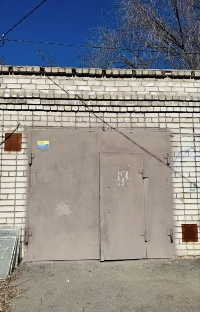 3х поверховий гараж, центр міста