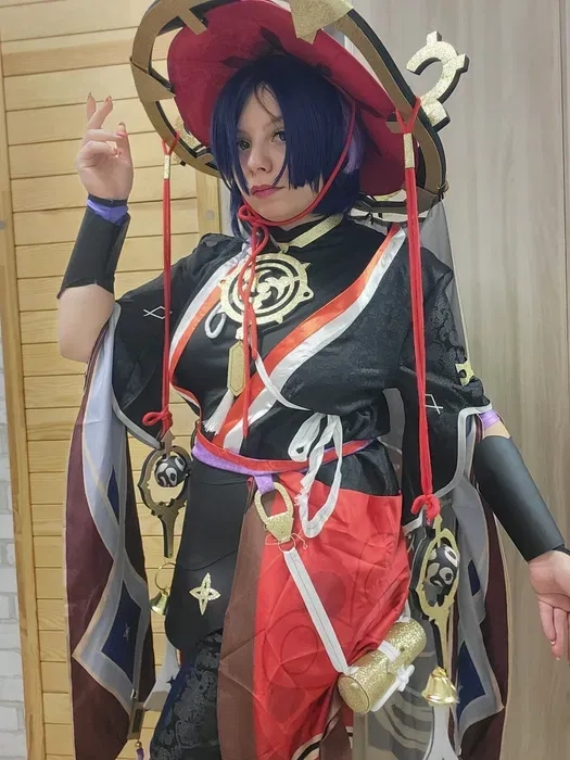 Карнавальні костюми