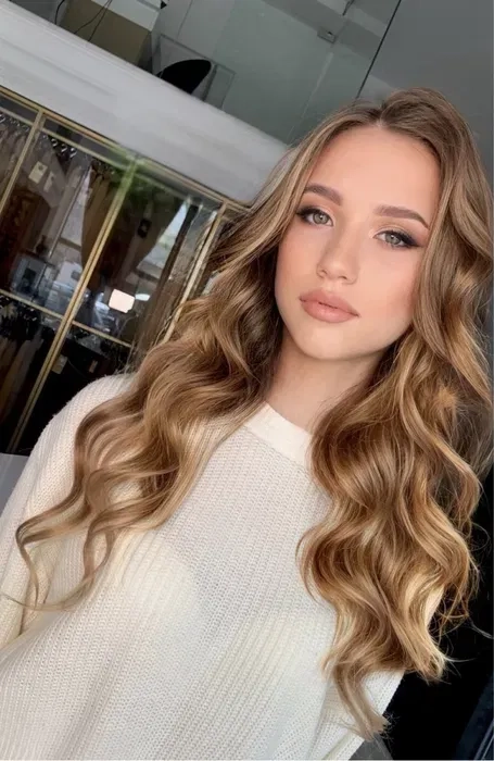 Макіяж Зачіски вечірні/весільні/курси