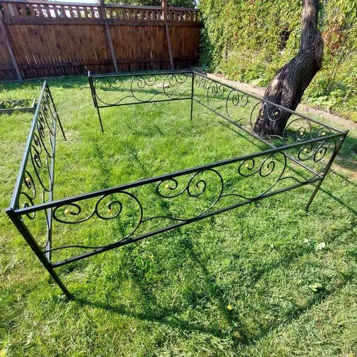 Оградки на кладбище (из металла) от 400 грн.