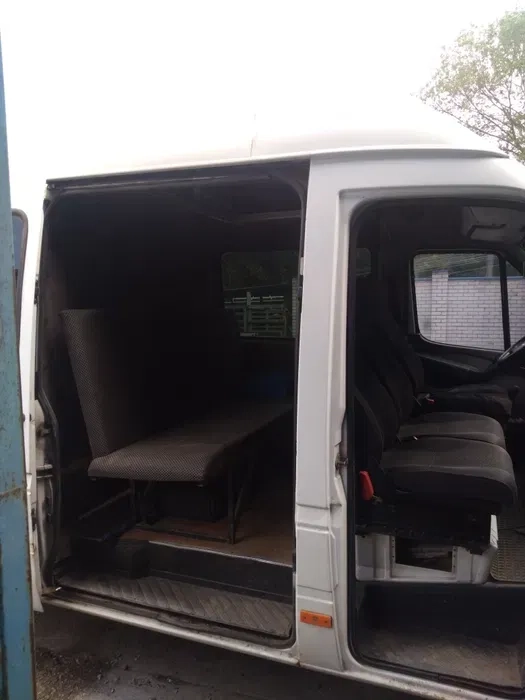 Вантажоперевезення Спрінтер 413