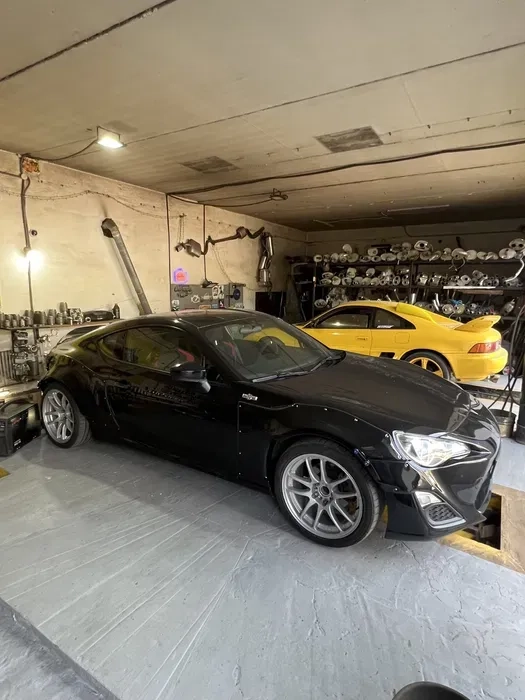 Ремонт глушників. Заміна гофр. Ремонт вихлопної системи автомобілів.