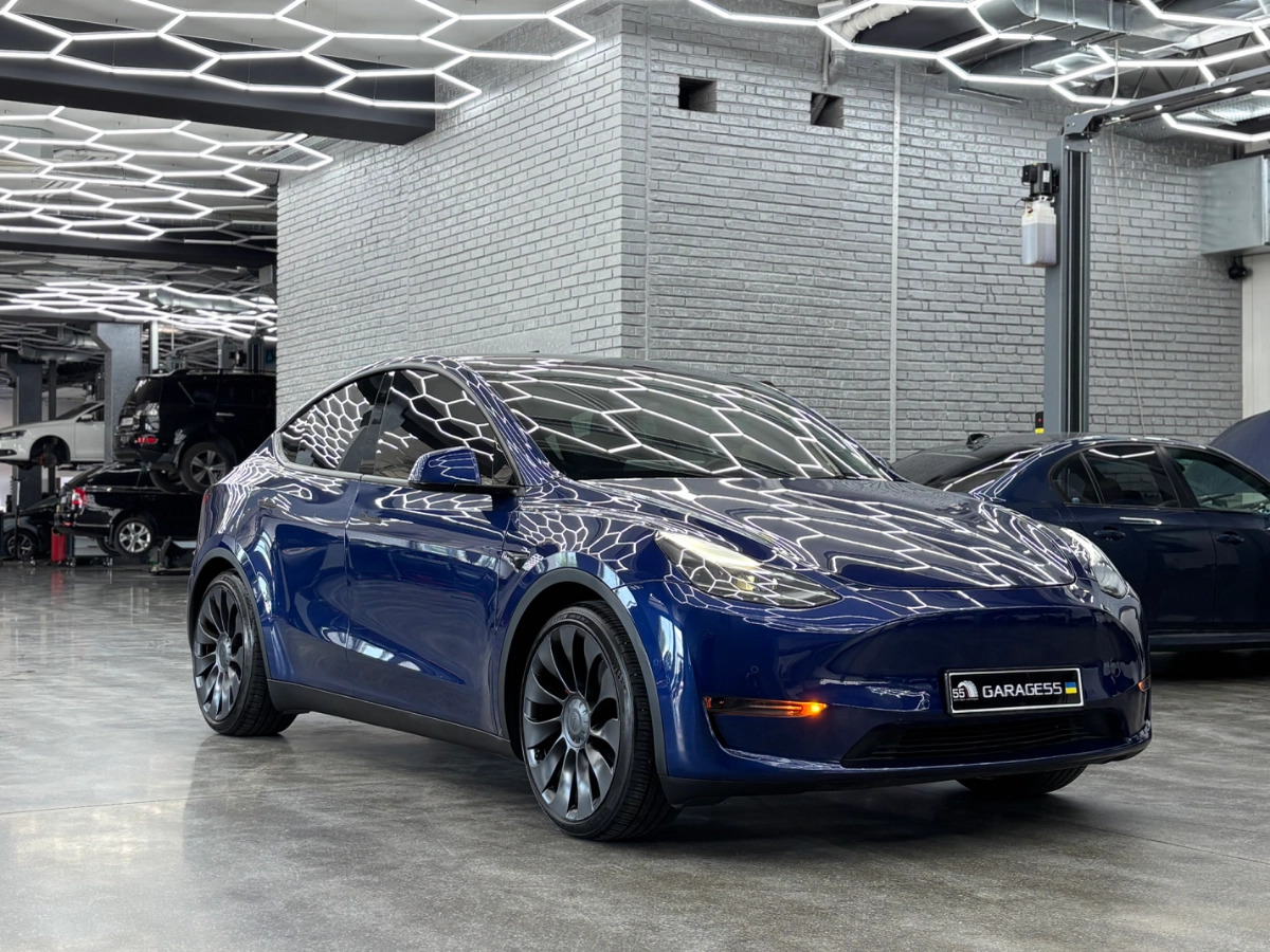 Tesla Model Y Performance 2022