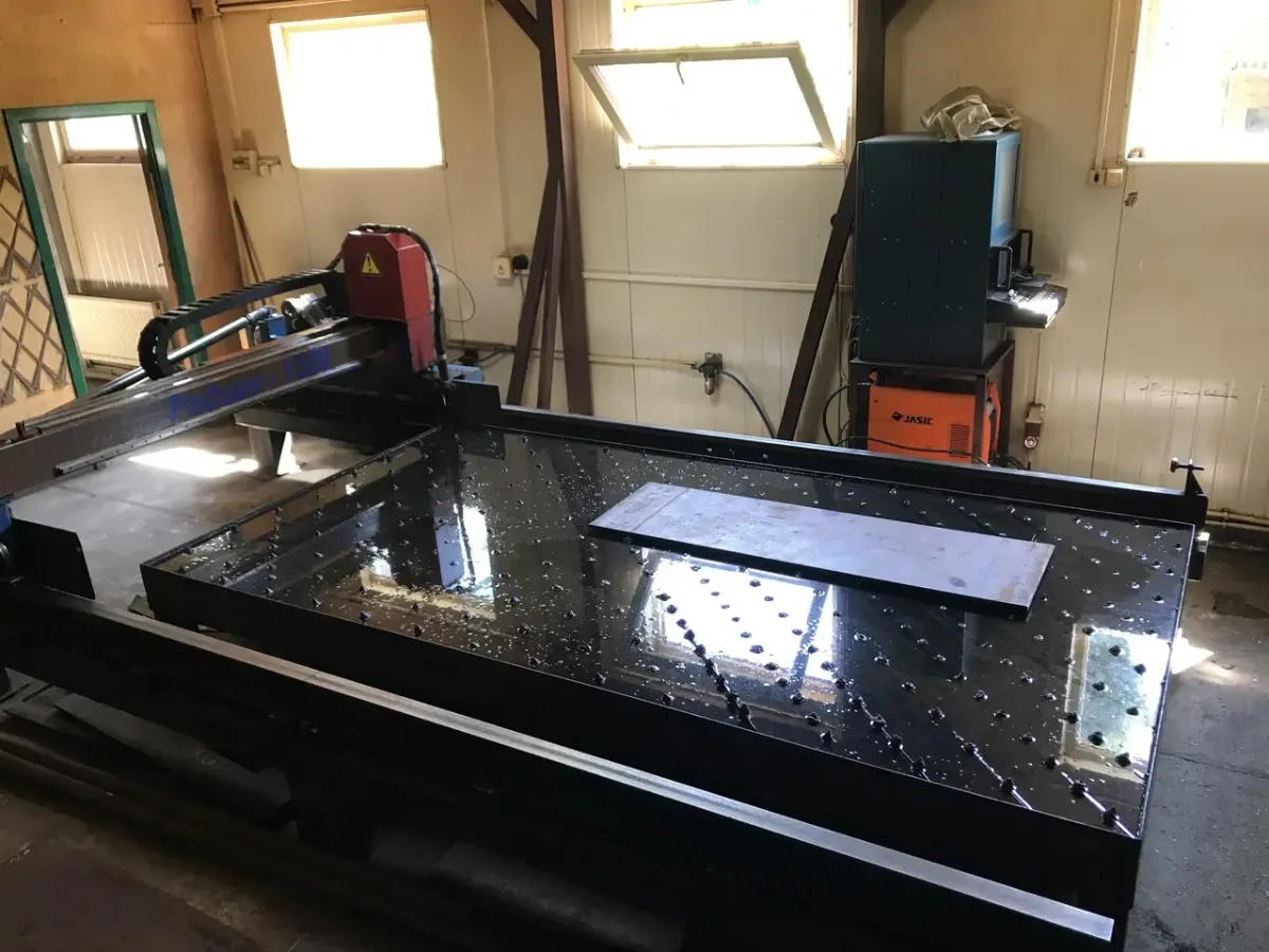 Фігурне різання металу плазмою