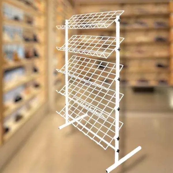 Торгові сітки,стенди, стелажі,вертушки під шапки, стійки ВІД ВИРОБНИКА