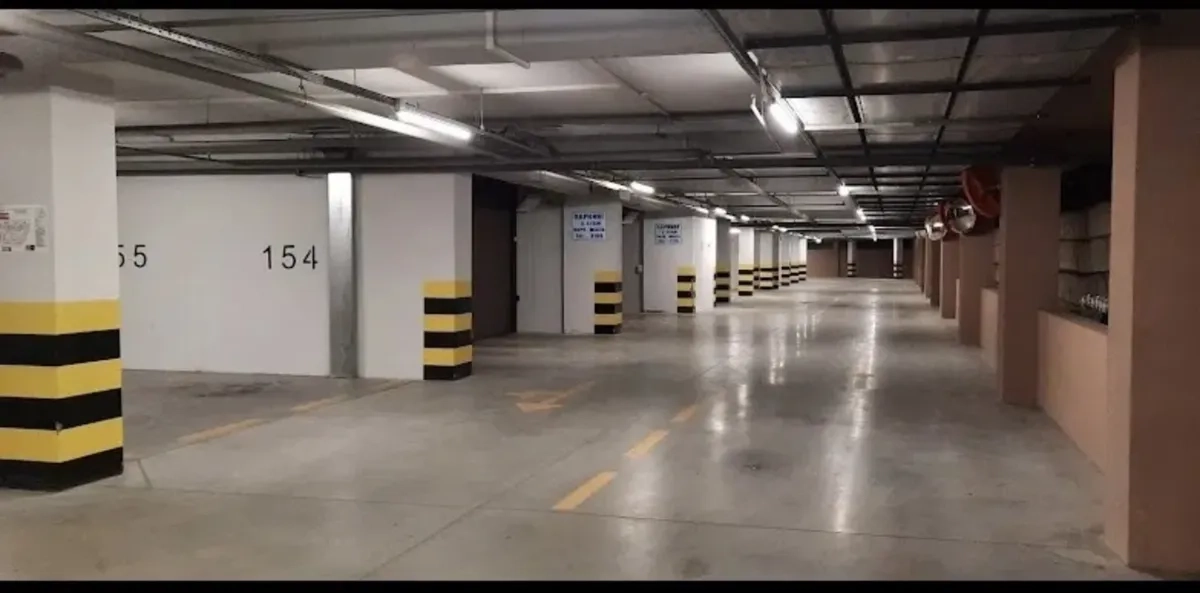 Паркомісце в житловому комплексі «Елегія Парк»