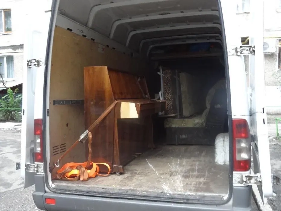 Вантажне Таксі "НЕЛЕНЬ",