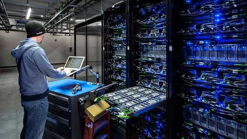 Налаштування сервера, мережі, безпеки, системний адміністратор віддалено