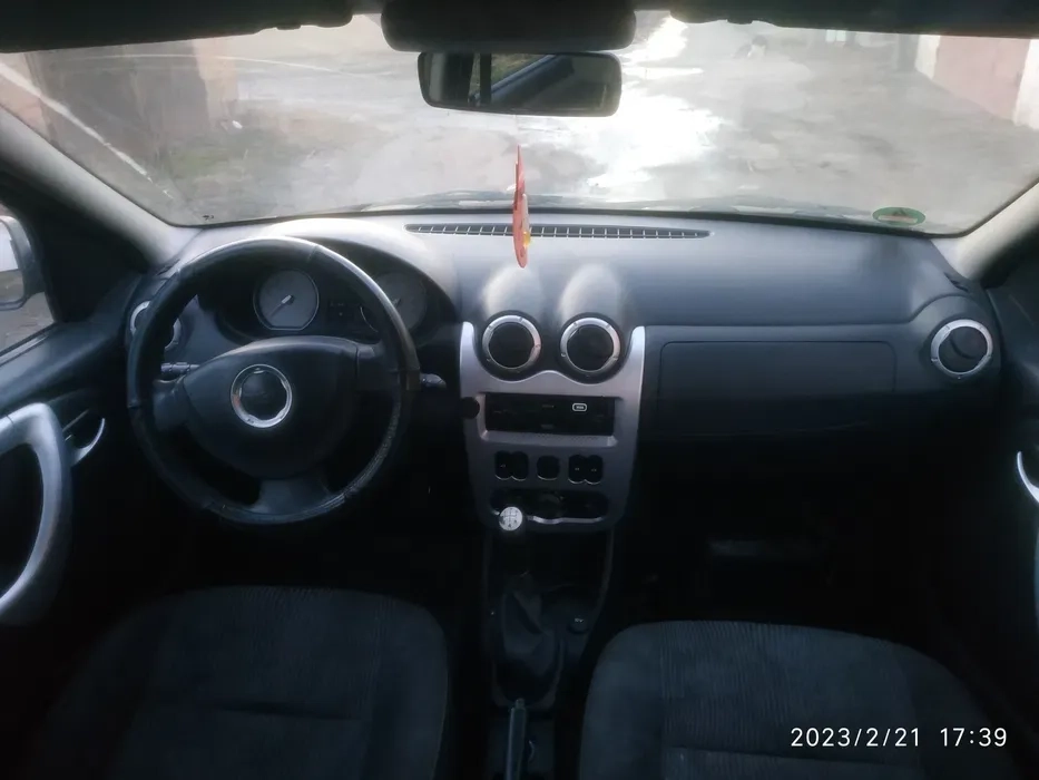 Авто Логан МСВ, 7 місць газ/бензин