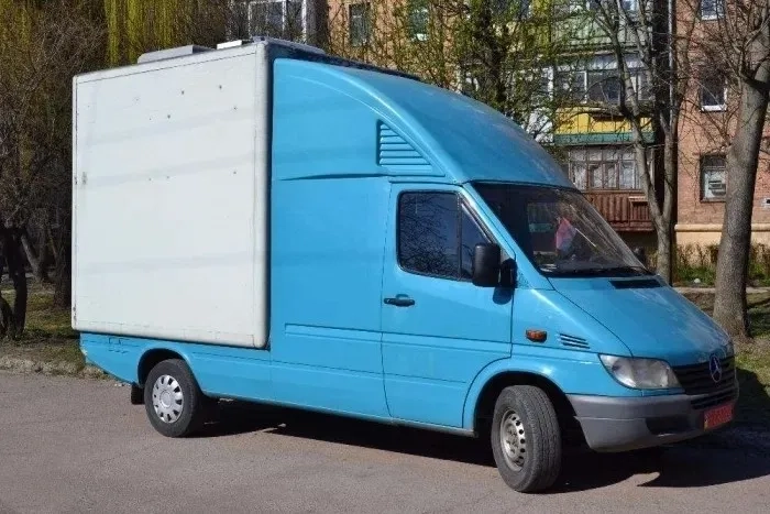 Вантажоперевезення з вантажниками. Перевезення меблів. Вантажне таксі. Вантажник