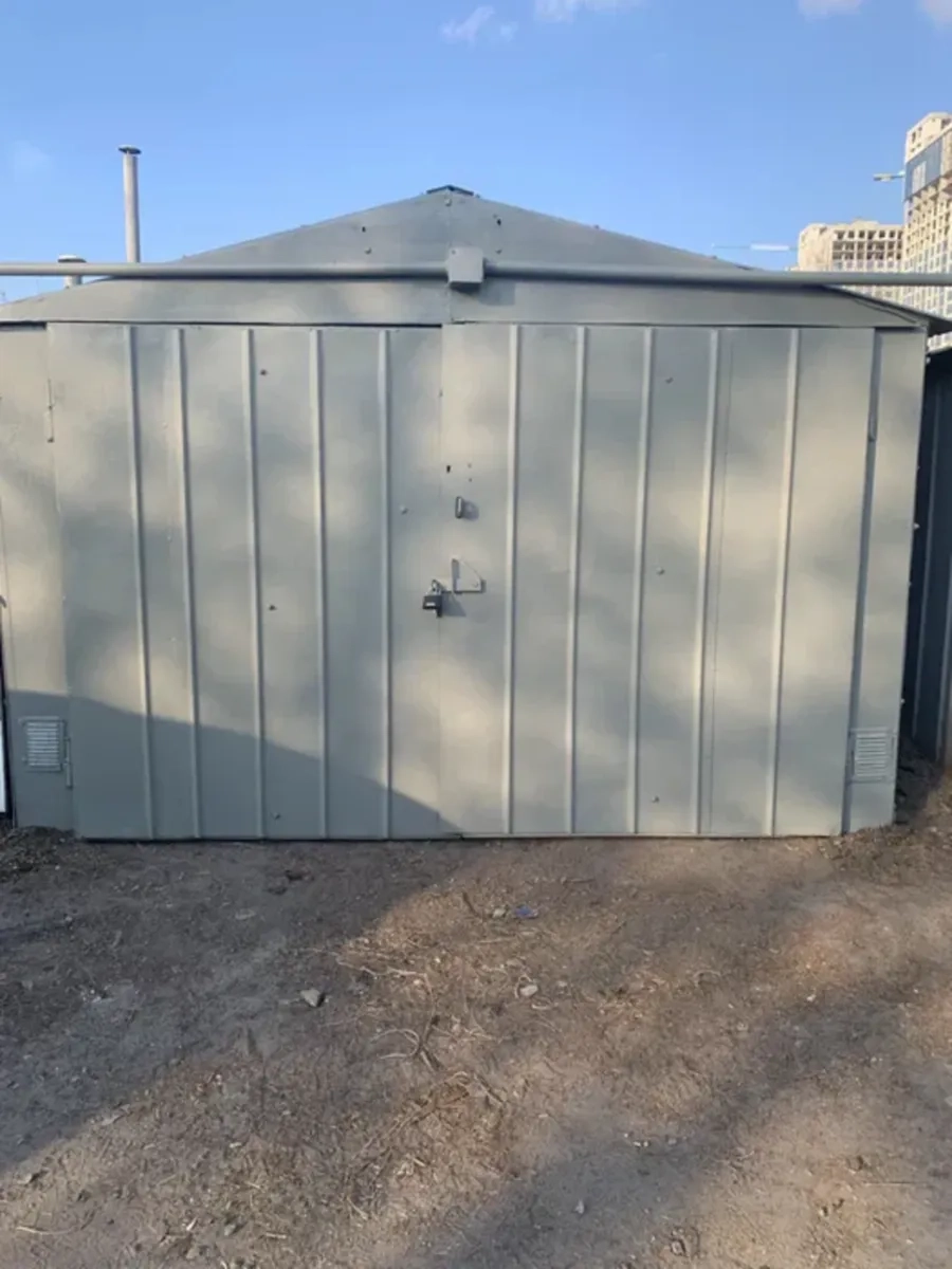 Капітальний гараж із великим підвалом