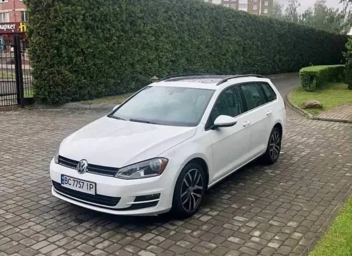 Авто VW Golf 7 Variant