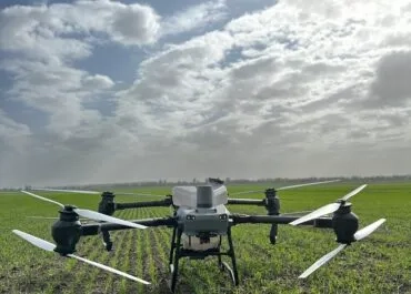 Агродрон DJI Agras: Внесення ЗЗР