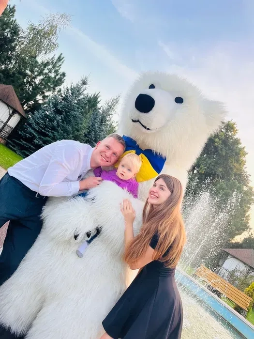 Білий ведмідь – яскравий аніматор для будь-якого свята!