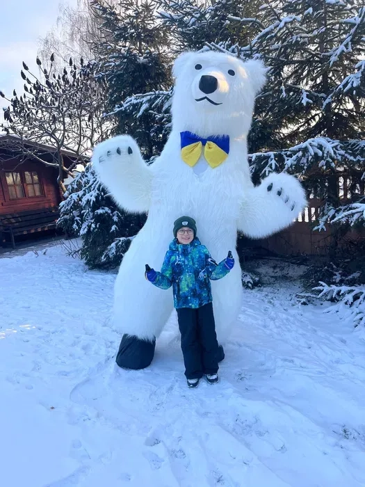 Білий ведмідь – яскравий аніматор для будь-якого свята!