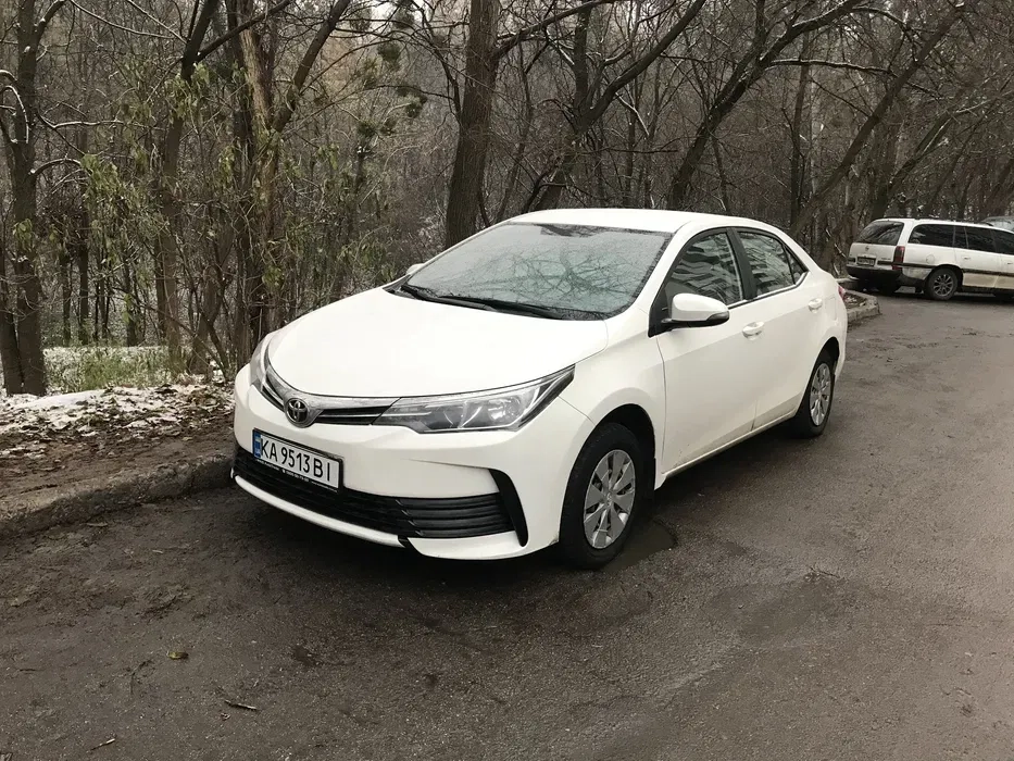 Тойоа 2016 року на газу