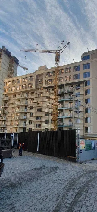 Будівельні риштування.