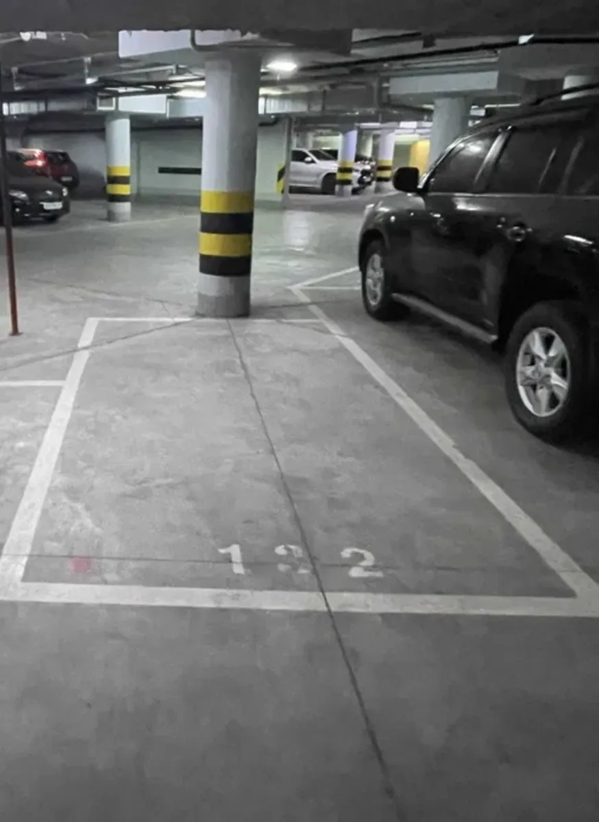 Паркомісце в ЖК «Новопечерські Липки»