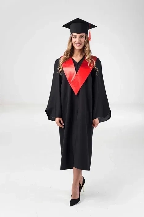 Мантія магістра, мантії у Харкові, мантії європейського зразка