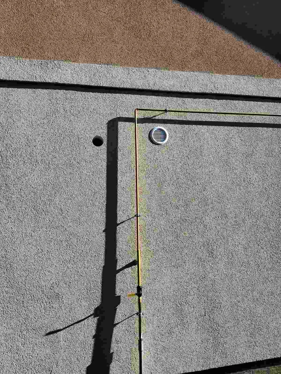 Алмазне свердління отворів. Буріння отворів без пилу та бруду. Монтаж кухонних витяжок. Встановлення рекуператорів. Алмазна різка стін та перекриттів. Вибивання дверних проємів. Демонтаж.