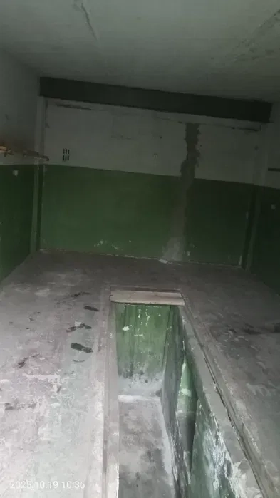 Рокувата сухий гараж можна під склад недорого на довгий термін.