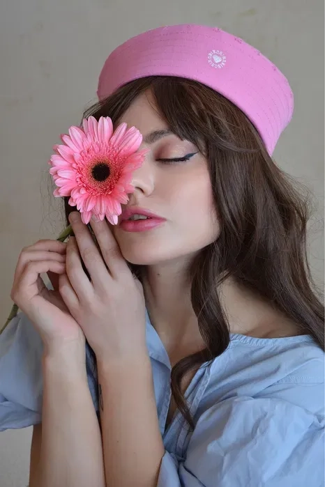 Фотограф Київ. Співпрацюю з брендами та магазинами одягу.