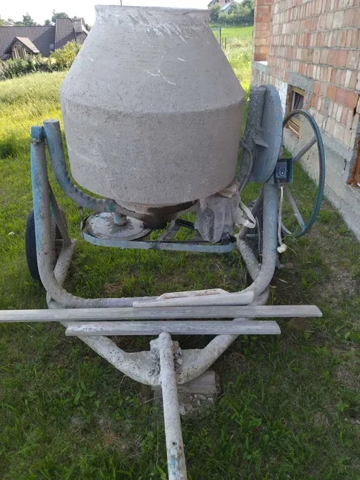 Бетономішалка бетонозмішувач 420л