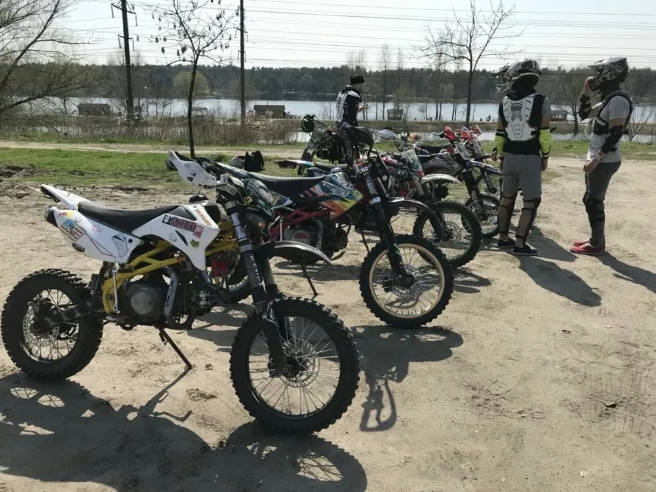 Мотоцикли, мото пітбайки Київ! Навчання та тури (pitbike moto)