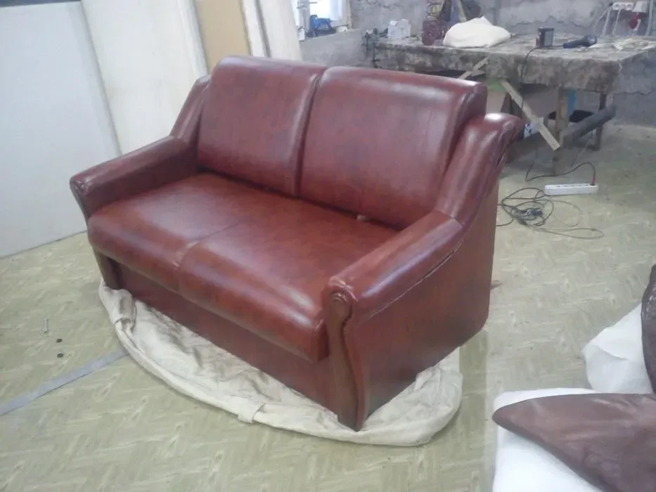 Перетяжка м'яких меблів