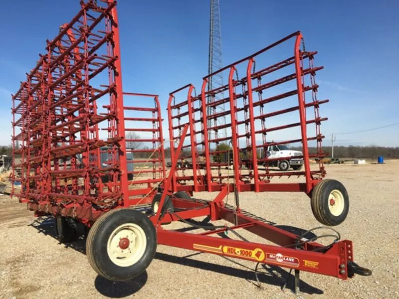 Зубова борона McFarlane разом із ТРАКТОРОМ колісним John Deere 8370R