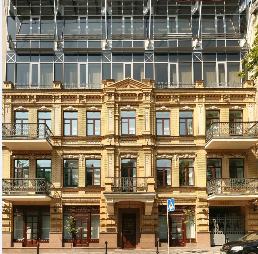 Офісне приміщення 425 м2 в БЦ Михайлівський, 7