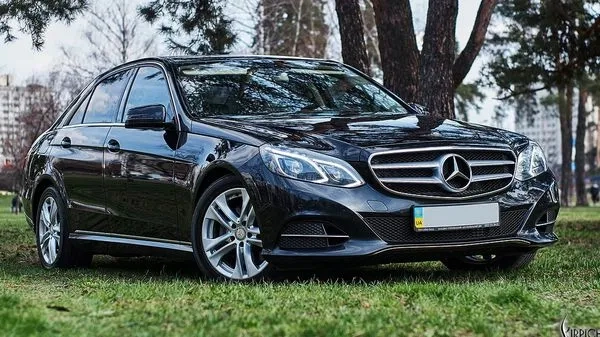 104 Авто на весілля Mercedes W212 E-class 250 NEW