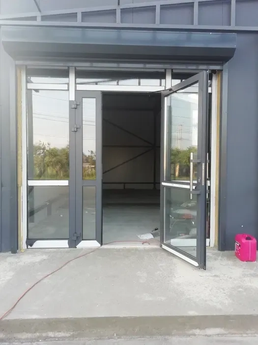 Алюмінієві та металопластикові конструкції.