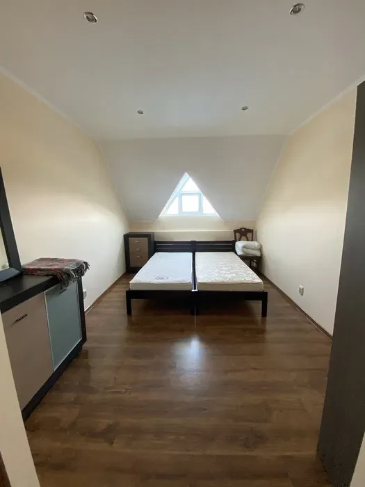 Здається 3-х кімнатна квартира