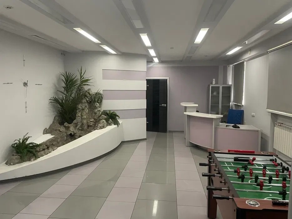 Офіс з ремонтом , категорії А, 232 м². 1 Поверх! Преміум Клас.