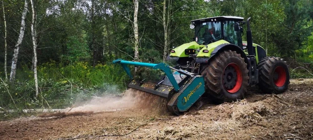 Мульчувач (подрібнювач рослинних рештків)