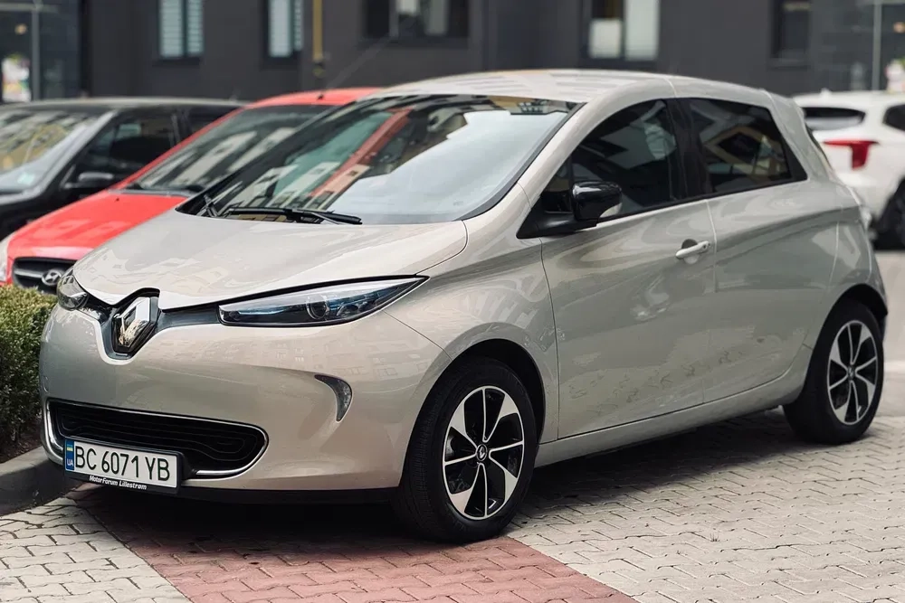 Автомобіль Renault Zoe 699 грн/день