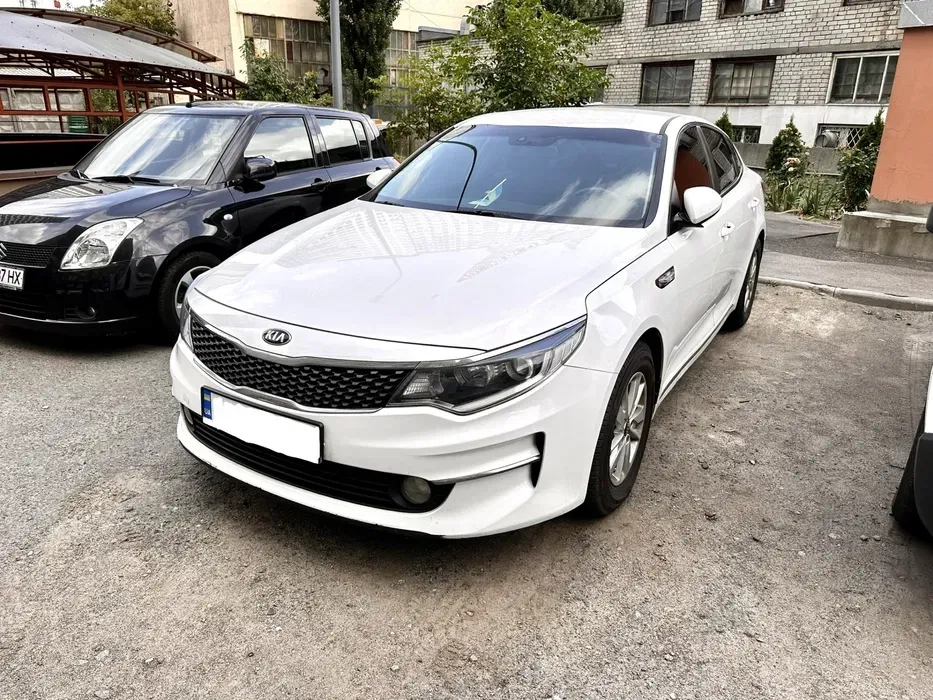Авто Кіа К5 2017 / 4700 тиждень