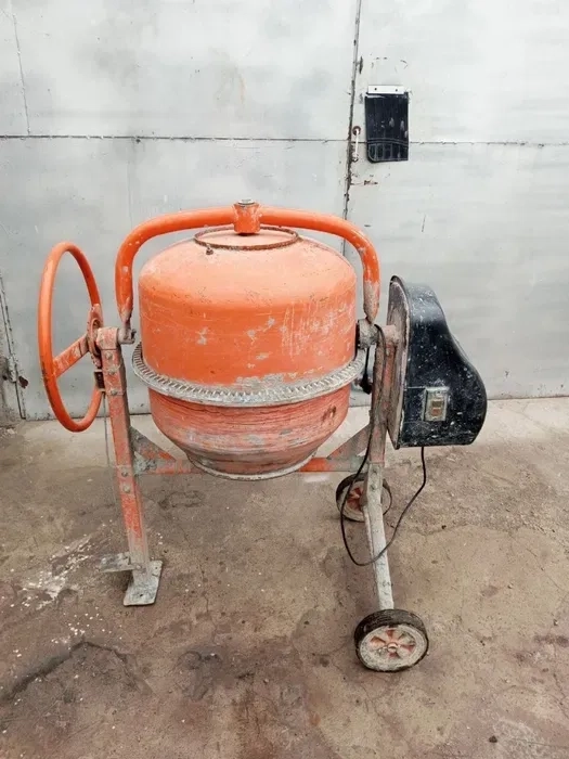 Бетонозмішувач