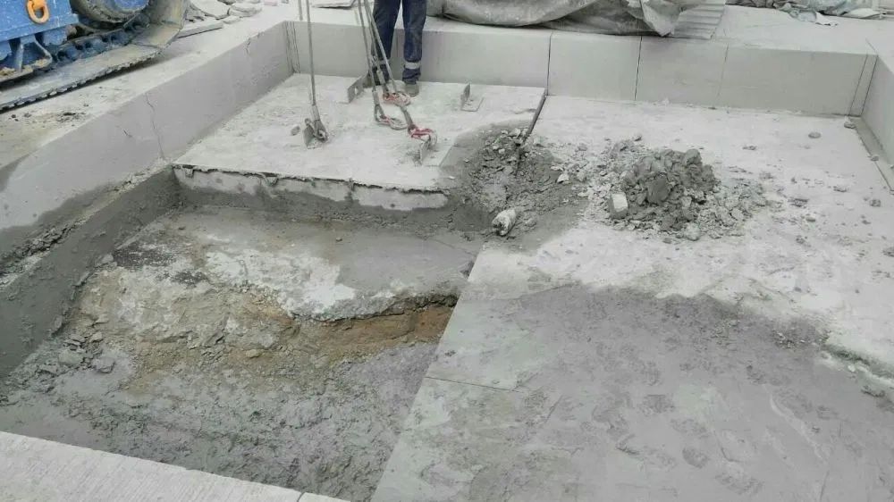 Демонтаж. Різання бетону. Алмазне буріння отворів. Штроба. Проріз.