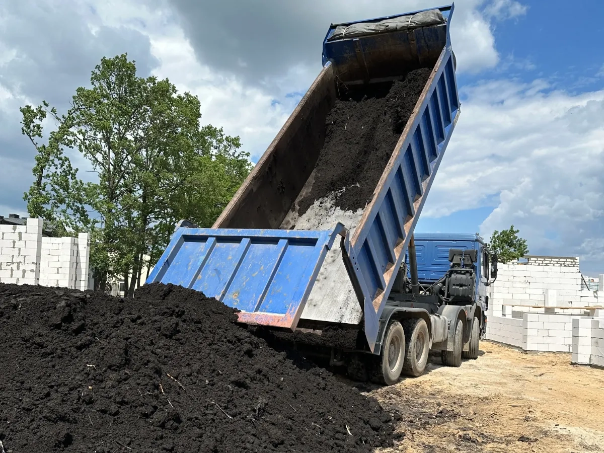 Послуги з доставки торфу