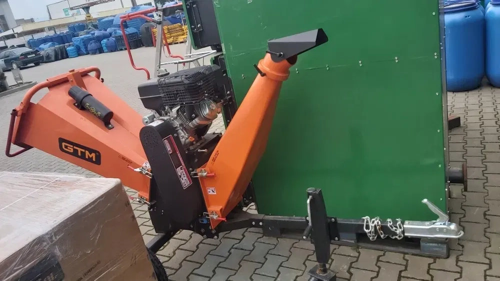 Садовий бензиновий подрібнювач GTM P4206