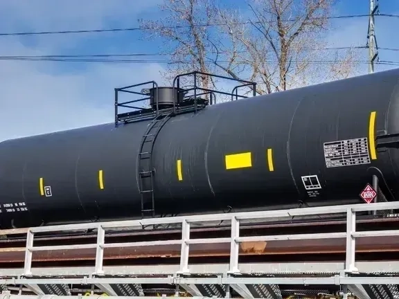 Вагон-цистерна для рідких речовин