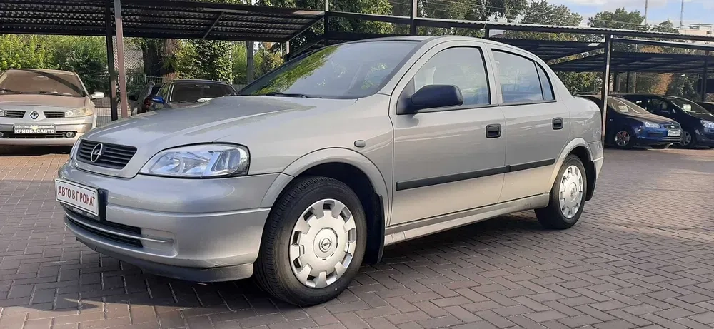 Авто Opel під таксі