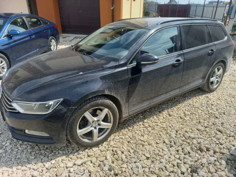 Автомобіль