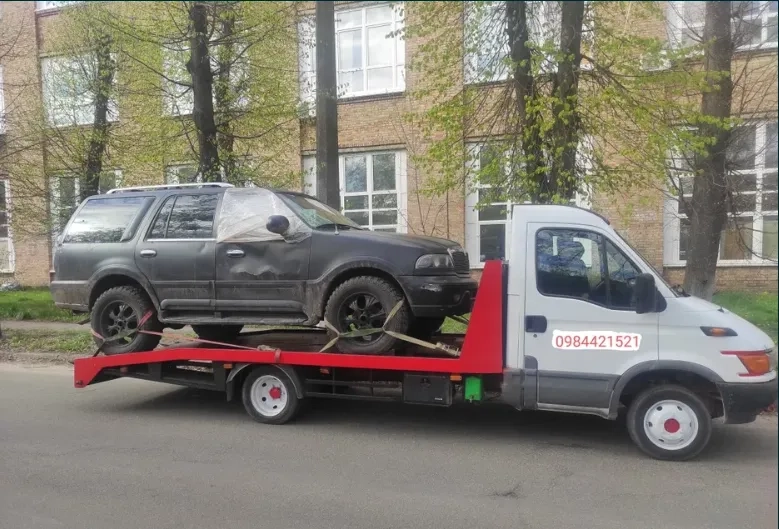 Обухов 24/7 евакуатор, эвакуатор вантажні перевезення Українка Кагарлик